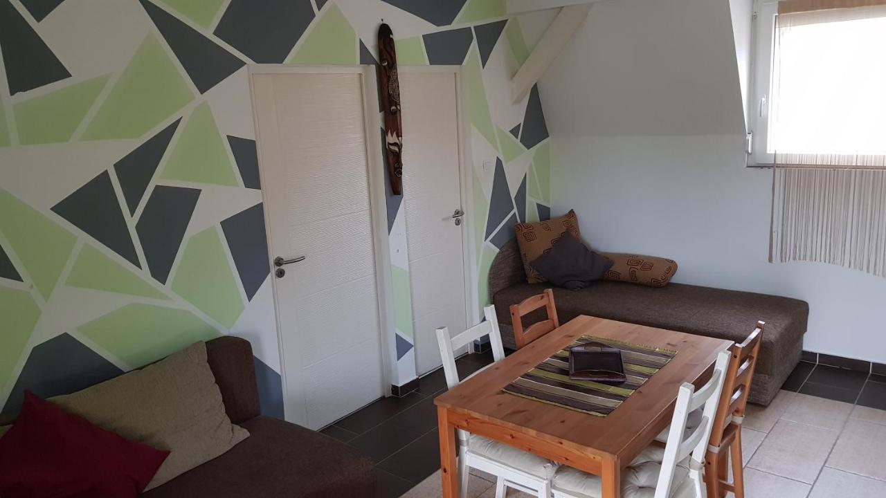 Corner Apartman 5 Siofok Luaran gambar
