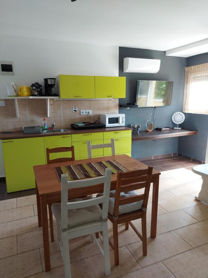 Corner Apartman 5 Siofok Luaran gambar