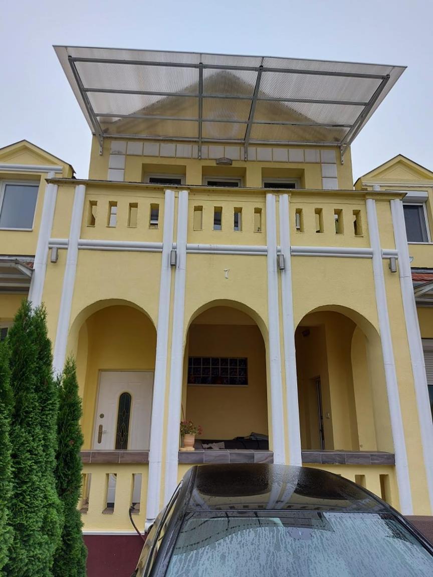 Corner Apartman 5 Siofok Luaran gambar