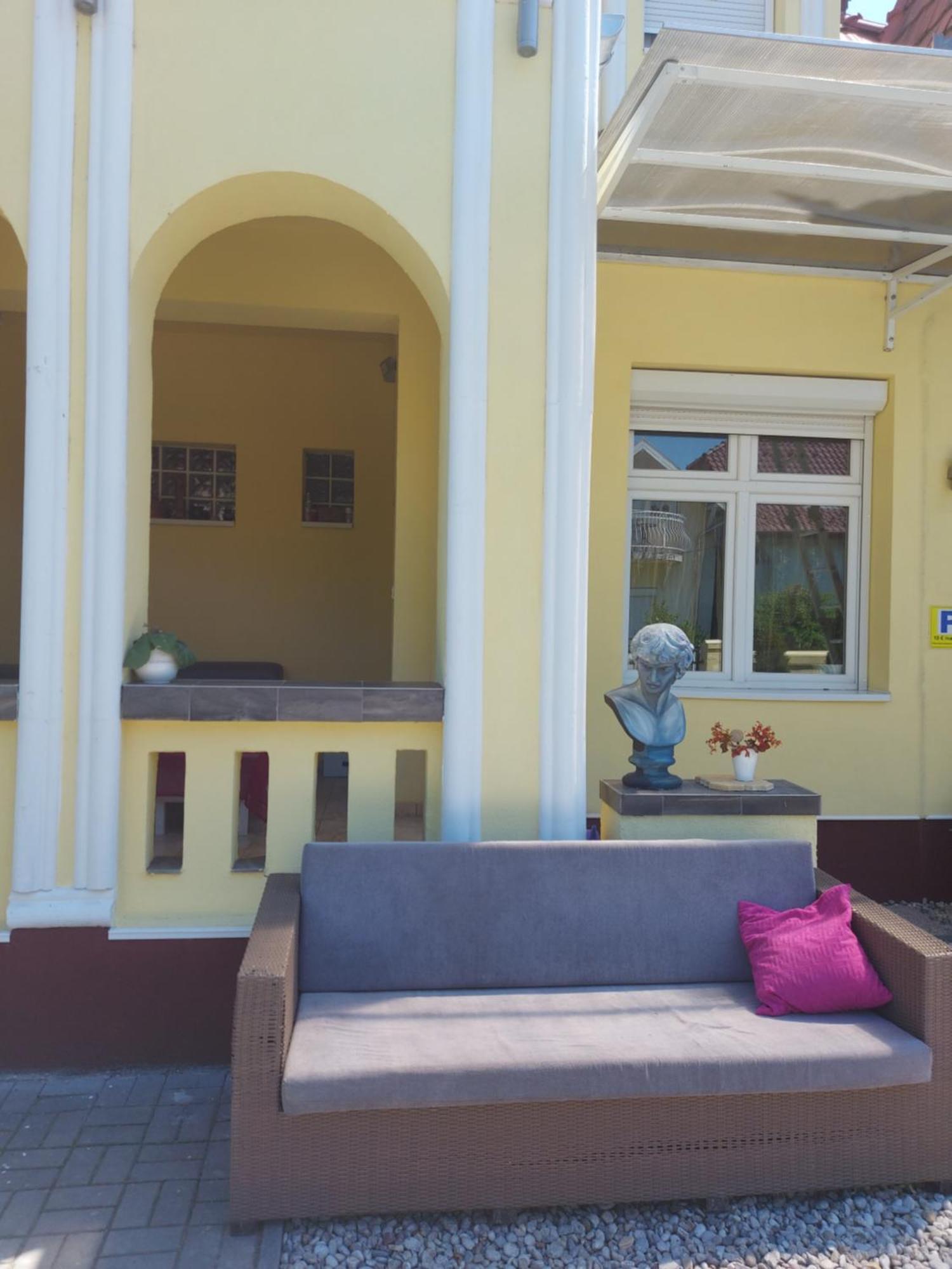 Corner Apartman 5 Siofok Luaran gambar